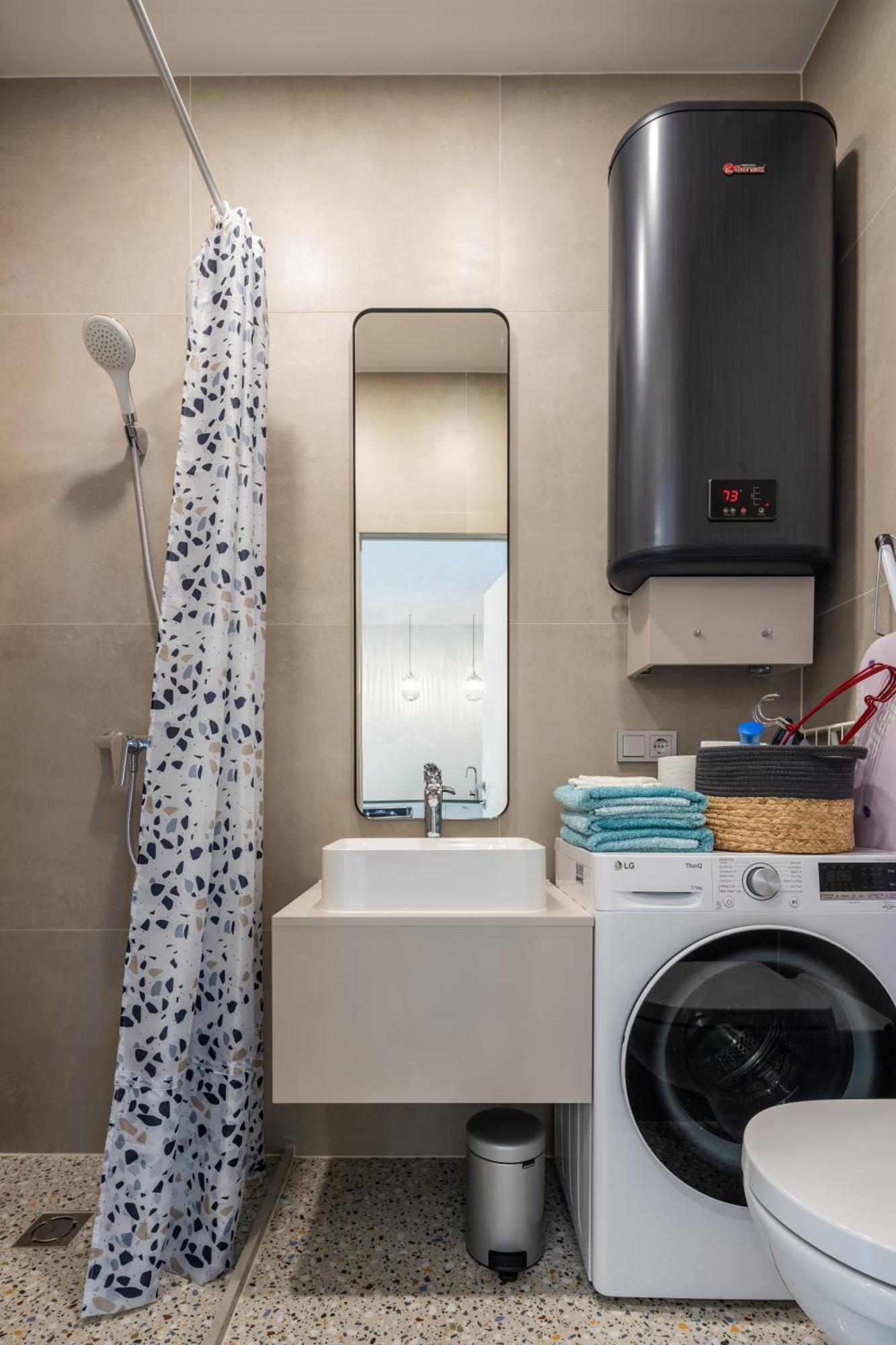 Green House Downtown Apartments With Private Free Parking And Bike Storage 克莱佩达 外观 照片